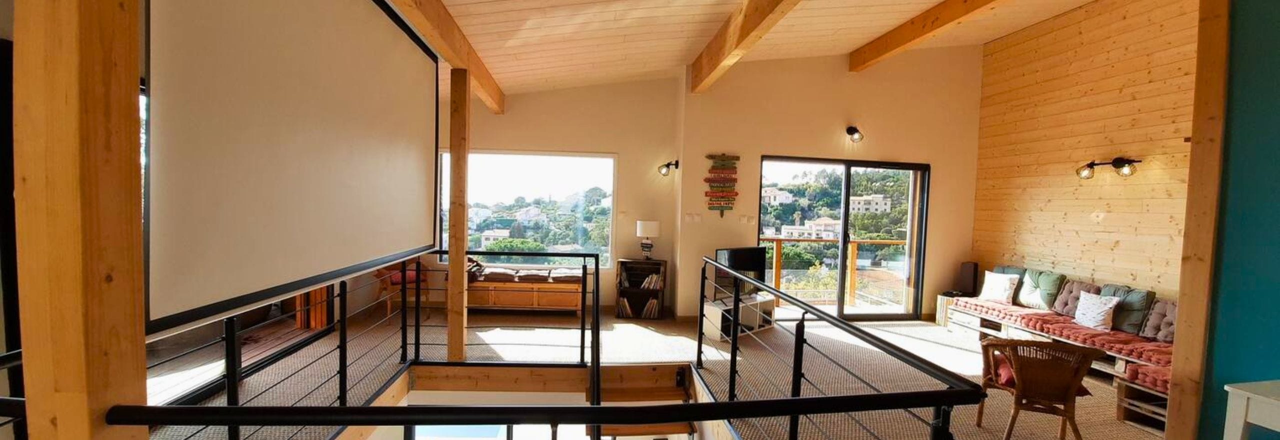 Espace cinéma avec vidéoprojecteur villa espace cinéma avec vidéoprojecteur villa